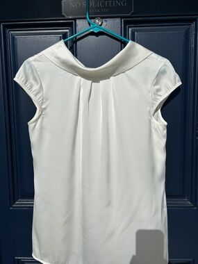 Comma, Size 4 blouse NWT